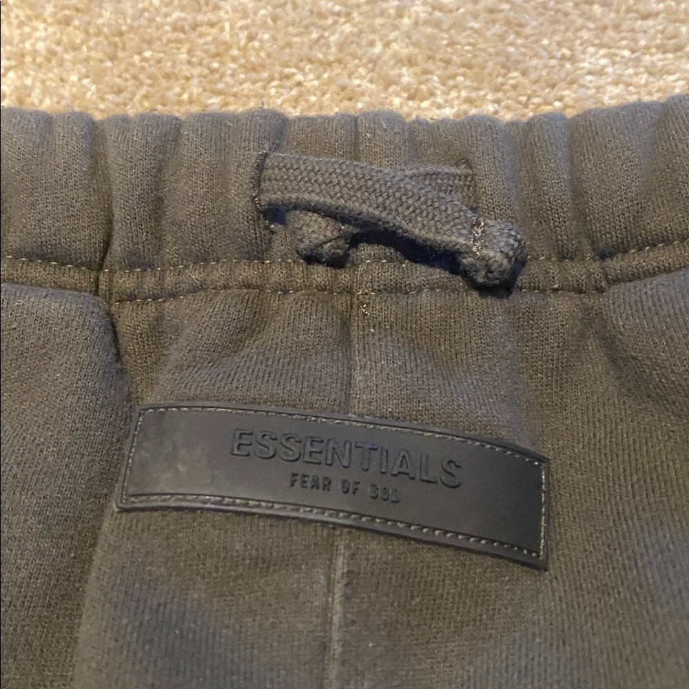 FOG Fear of God Essentials Sweatpants Joggers Brown Size 12 **see measurments - Picture 3 of 12